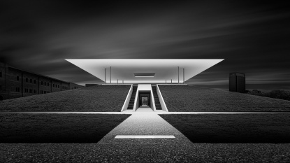 Honoring-I-The-Time-Dynamic-James-Turrell-Skyspace-Mabry-Campbell